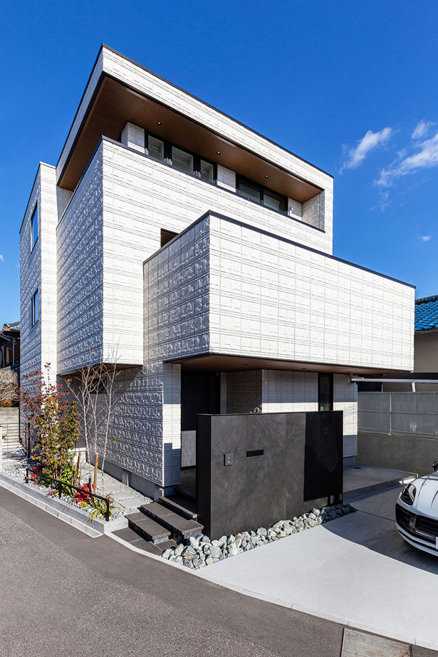 ダイワハウス 【64坪/夫婦＋子ども2人/間取り図あり】青空に囲まれて住まう3階建ての家　写真10点掲載の建築実例画像7