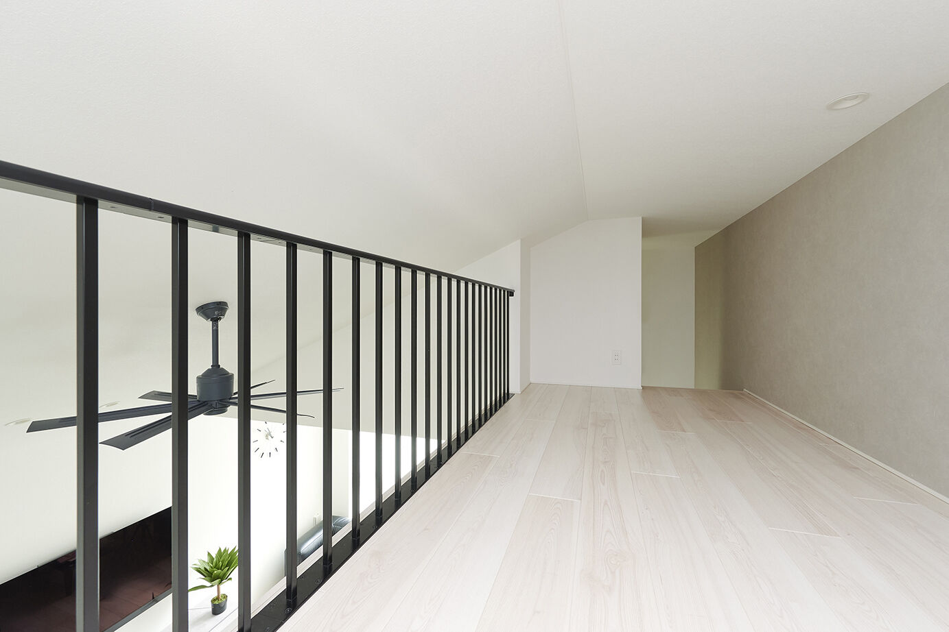 ダイワハウス 【54坪/夫婦＋子ども3人/間取り図あり】勾配天井とロフトで遊び心をプラスした家　写真10点掲載の建築実例画像3