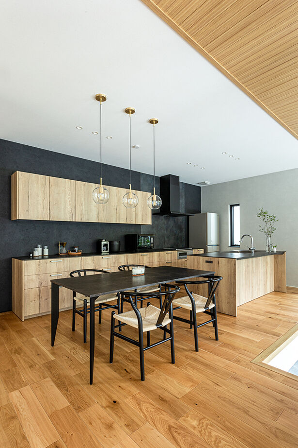 ダイワハウス 【45坪/夫婦＋子ども2人】四季折々の植栽が彩るロースタイルリビングの家　写真10点掲載の建築実例画像5