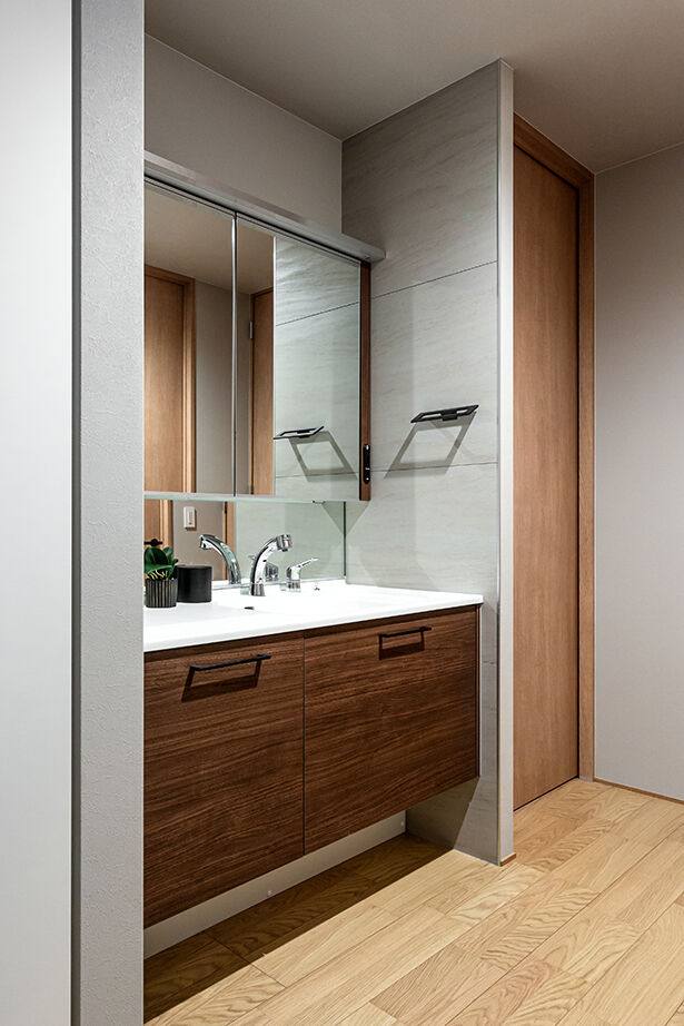 ダイワハウス 【34坪/夫婦＋子ども１人/間取り図あり】シンプルな仕立てで天然木が引き立つ家　写真10点掲載の建築実例画像7