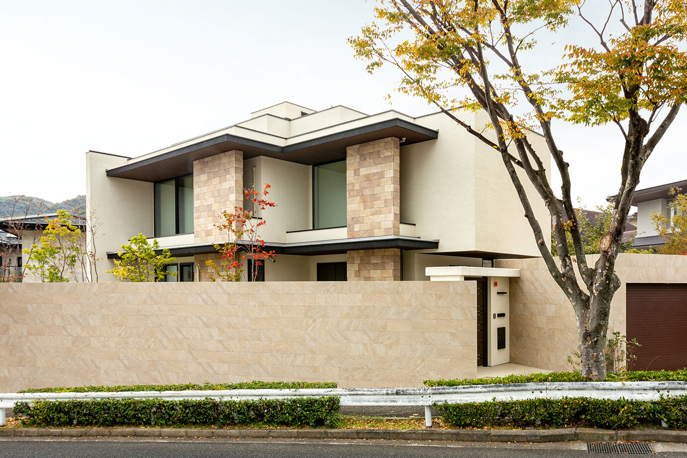 ダイワハウス 【69坪/夫婦＋子ども1人】美しい街景に溶け込む2階リビングの住まい　写真10点掲載の建築実例画像10