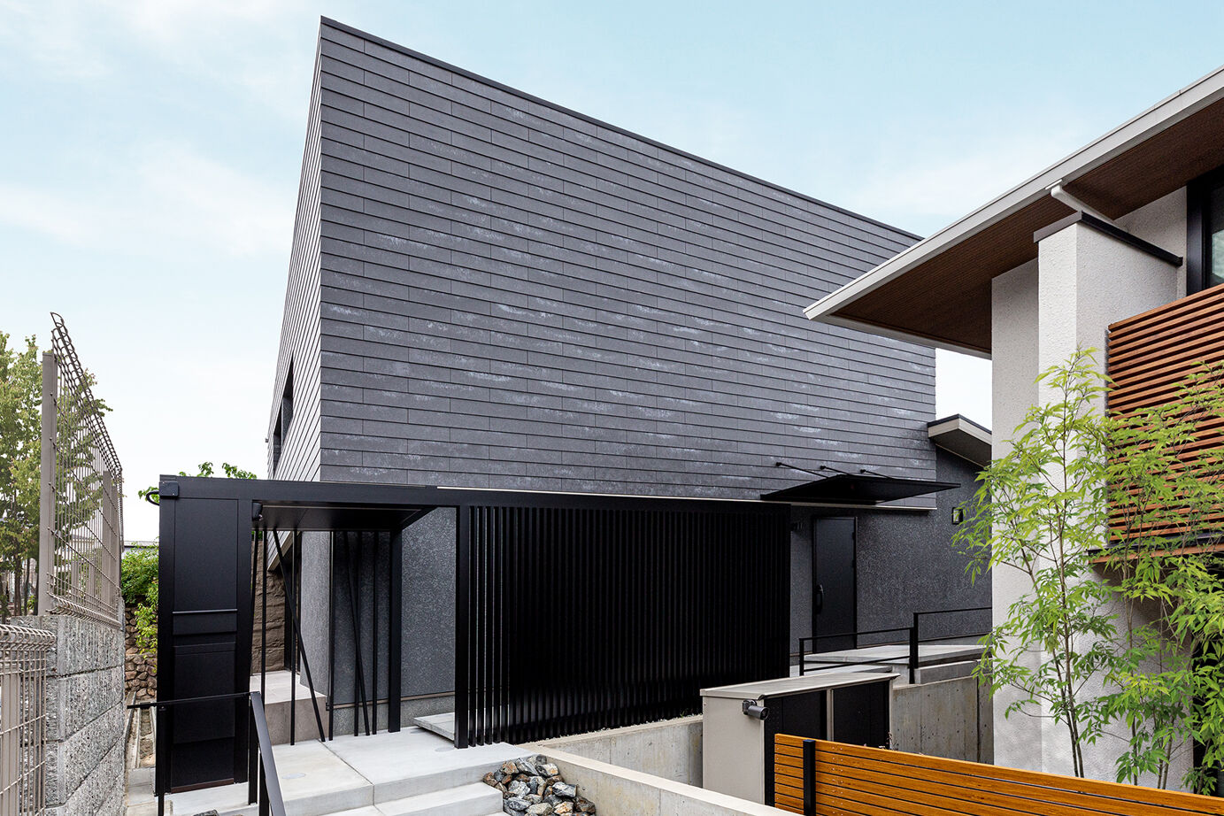 ダイワハウス 【34坪/本人＋子ども1人/間取り図あり】素材の陰影が光を美しく魅せる家　写真10点掲載の建築実例画像10