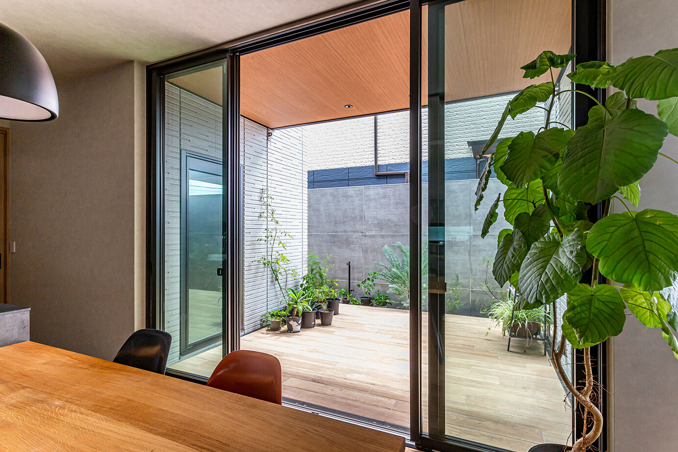 ダイワハウス 【47坪/夫婦＋子ども１人/間取り図あり】サウナで「ととのう」おうち時間を愉しむ暮らし　写真10点掲載の建築実例画像2