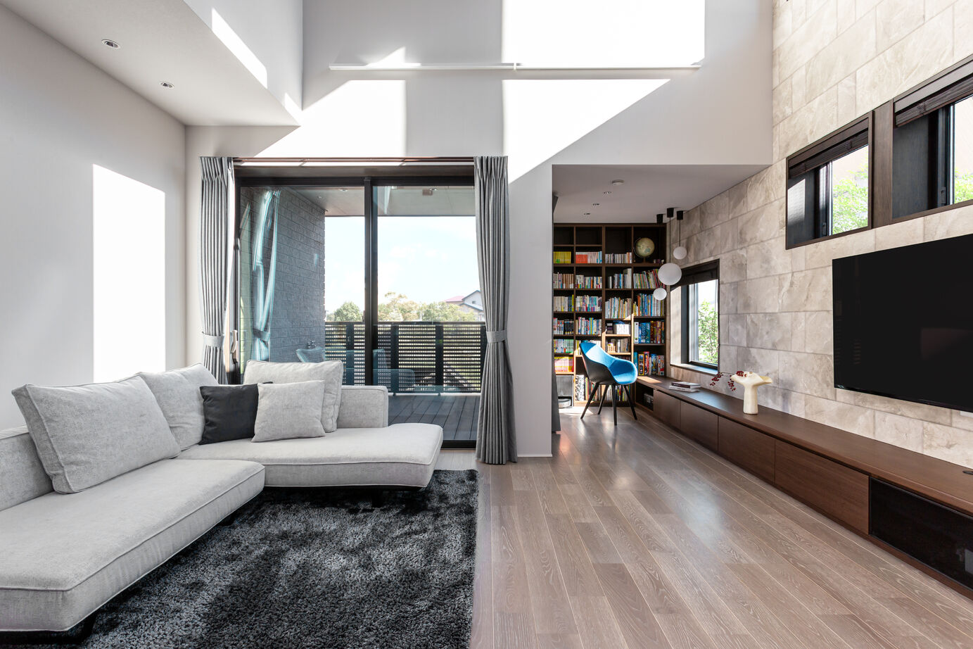 ダイワハウス 【88坪/夫婦＋子ども3人】心地良い時間が点在する大人家族の住まい　写真10点掲載の建築実例画像