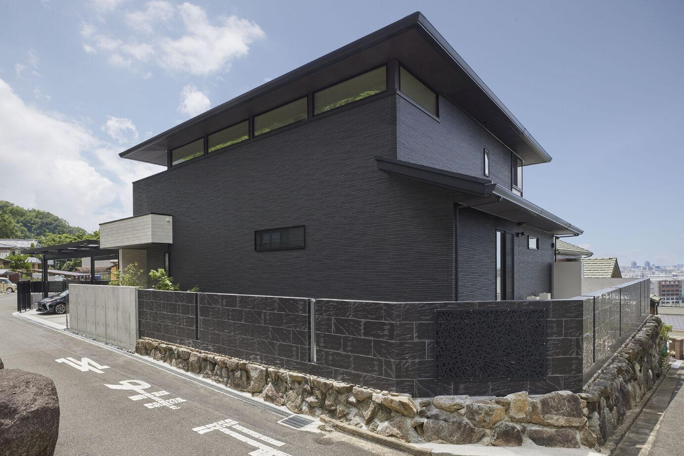 ダイワハウス 【58坪/夫婦】眺望を愉しむ高台の邸宅　写真9点掲載の建築実例画像2