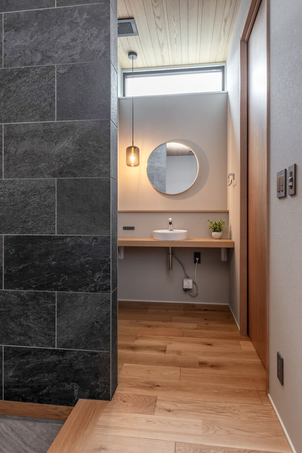 ダイワハウス 【40坪/夫婦】中庭を囲う平屋でプライベート感漂う家族の時間　写真10点掲載の建築実例画像8