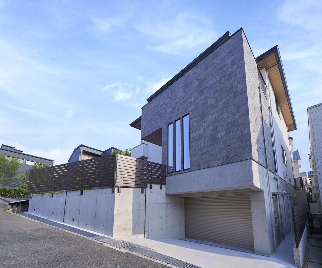 ダイワハウス 【84坪/夫婦＋親】木肌の温もりに包まれる邸宅　写真9点掲載の建築実例画像