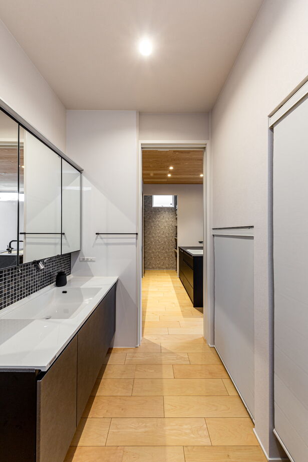 ダイワハウス 【37坪/夫婦＋子ども1人】明るい吹抜けを中心に、見守り育む暮らし　写真9点掲載の建築実例画像6