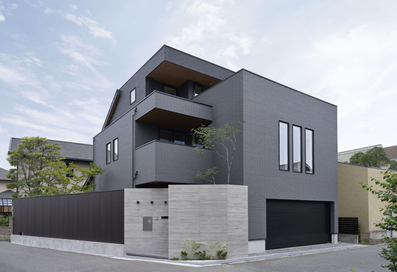 ダイワハウス 【81坪】暮らしに、街に、潤いをもたらす3階建て　写真9点掲載の建築実例画像