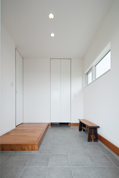 アルネットホーム 【間取り有】「デッキや庭で仲間とBBQ!」平屋風2階建てを実現し、自然を感じながら愛猫との暮らしを楽しむの建築実例画像10