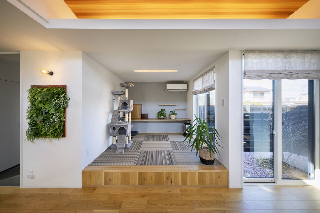 アルネットホーム 【間取り有】2つの庭を持つ開放的なコの字型の平屋。愛猫とのんびり過ごす日々の建築実例画像7