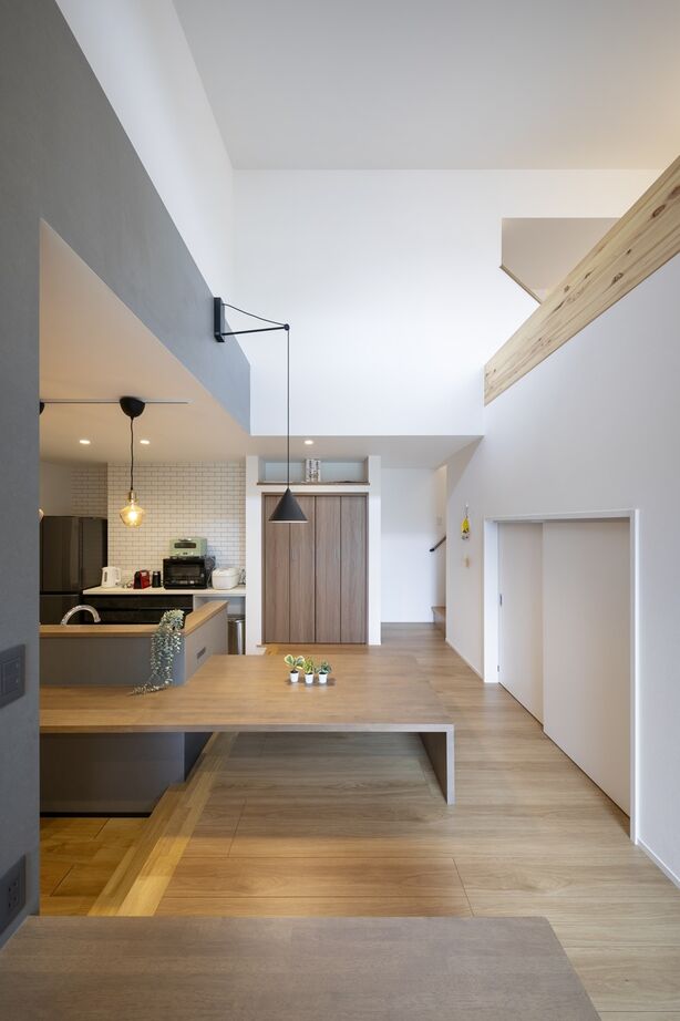 アルネットホーム 【間取り有】平屋＋スキップフロアの1.5階建ての家。子どもに目が届く安心立体空間の建築実例画像7