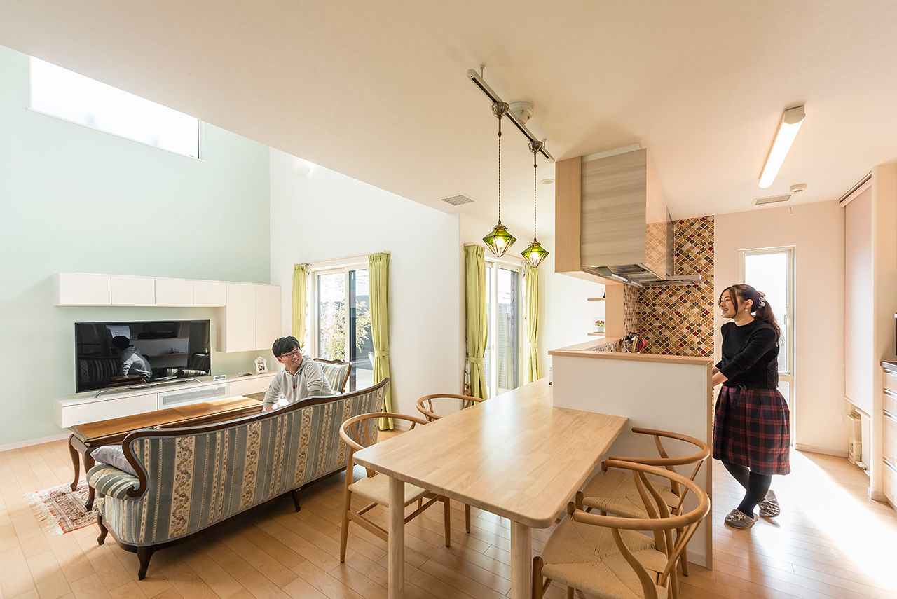 イデキョウホーム(富士市/富士宮市/沼津市) 【3000万円台/ガレージ/モダン/和室】全館空調×吹抜けで快適さと開放感を！愛車を眺めるビルトインガレージの建築実例画像6