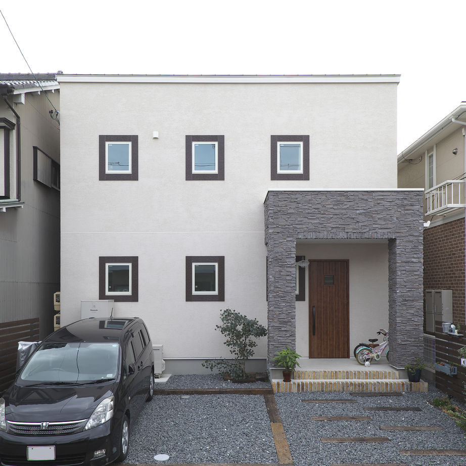 三昭堂 【北欧×カフェ風】予算内で理想以上の家が実現。雑貨が似合う、ナチュラルでシックな家の建築実例画像2