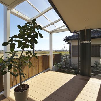 三昭堂 【ナチュラル×書斎】まるで森の中に佇むログハウスのような住まい。家族がつながる吹き抜け空間の建築実例画像9