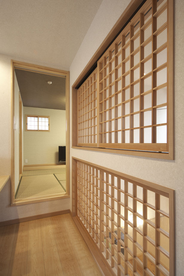 三昭堂 【岐阜県/自然素材】日本家屋を意識した和モダン住宅。木のぬくもりと開放感を愉しむ間取りの2階建て実例の建築実例画像7