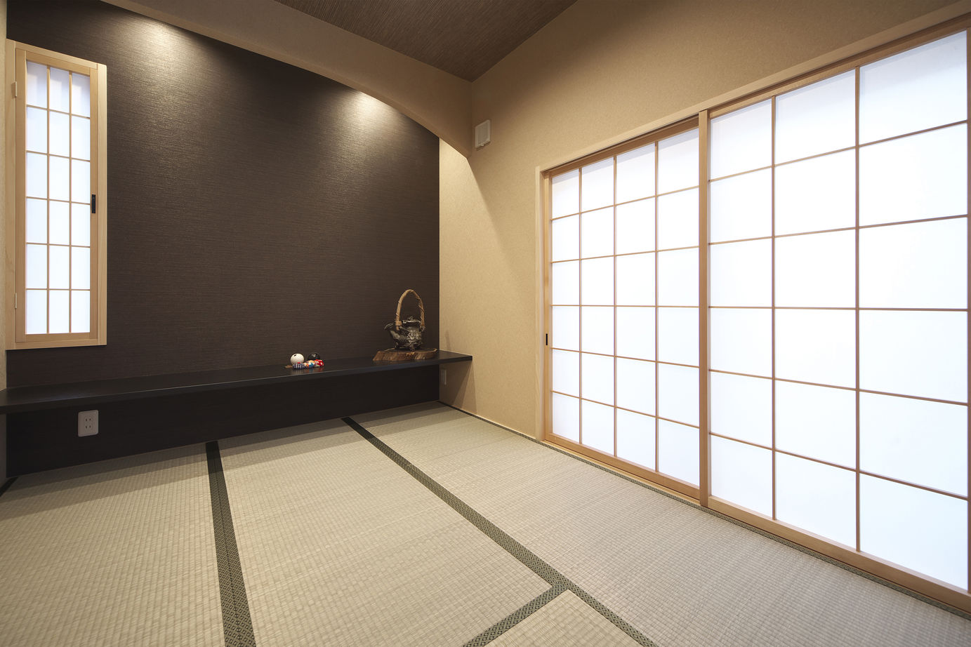 三昭堂 【岐阜県/自然素材】日本家屋を意識した和モダン住宅。木のぬくもりと開放感を愉しむ間取りの2階建て実例の建築実例画像9