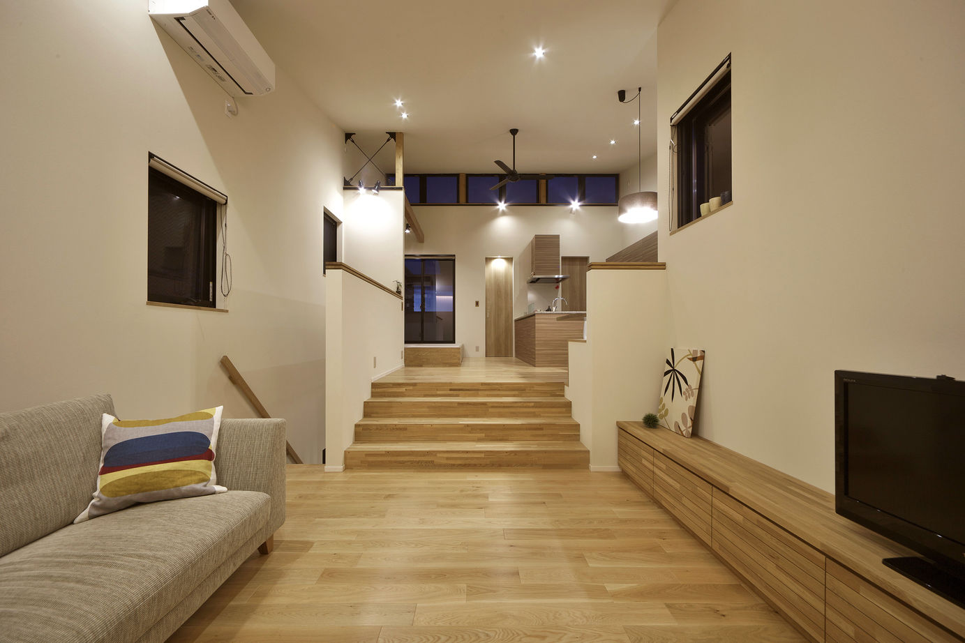 三昭堂 【一宮市/２階LDK】土地38.4坪.建物間口5.4ｍの狭小地で開放感のある間取り。性能も◎の快適な暮らしを実現の建築実例画像9