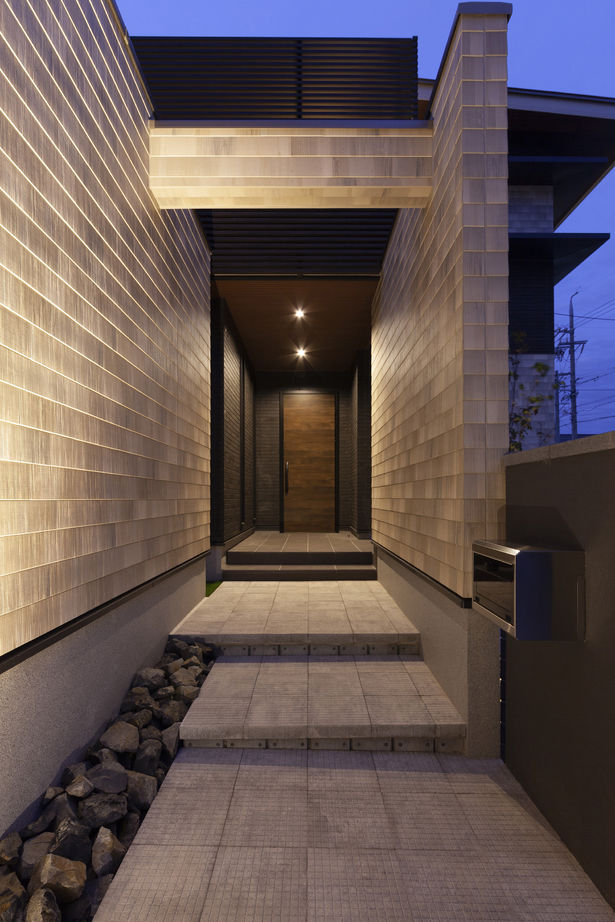 三昭堂 【一宮市/間取り図/ビルトインガレージ】モデルハウスを参考にデザイン！近隣環境の事も考えた工夫満載の家の建築実例画像2