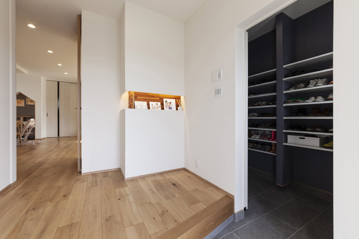 三昭堂 【愛知県/2000万円台】1階に寝室を設けて将来平屋のように暮らせる間取り。家族と過ごす時間が楽しくなる家の建築実例画像3