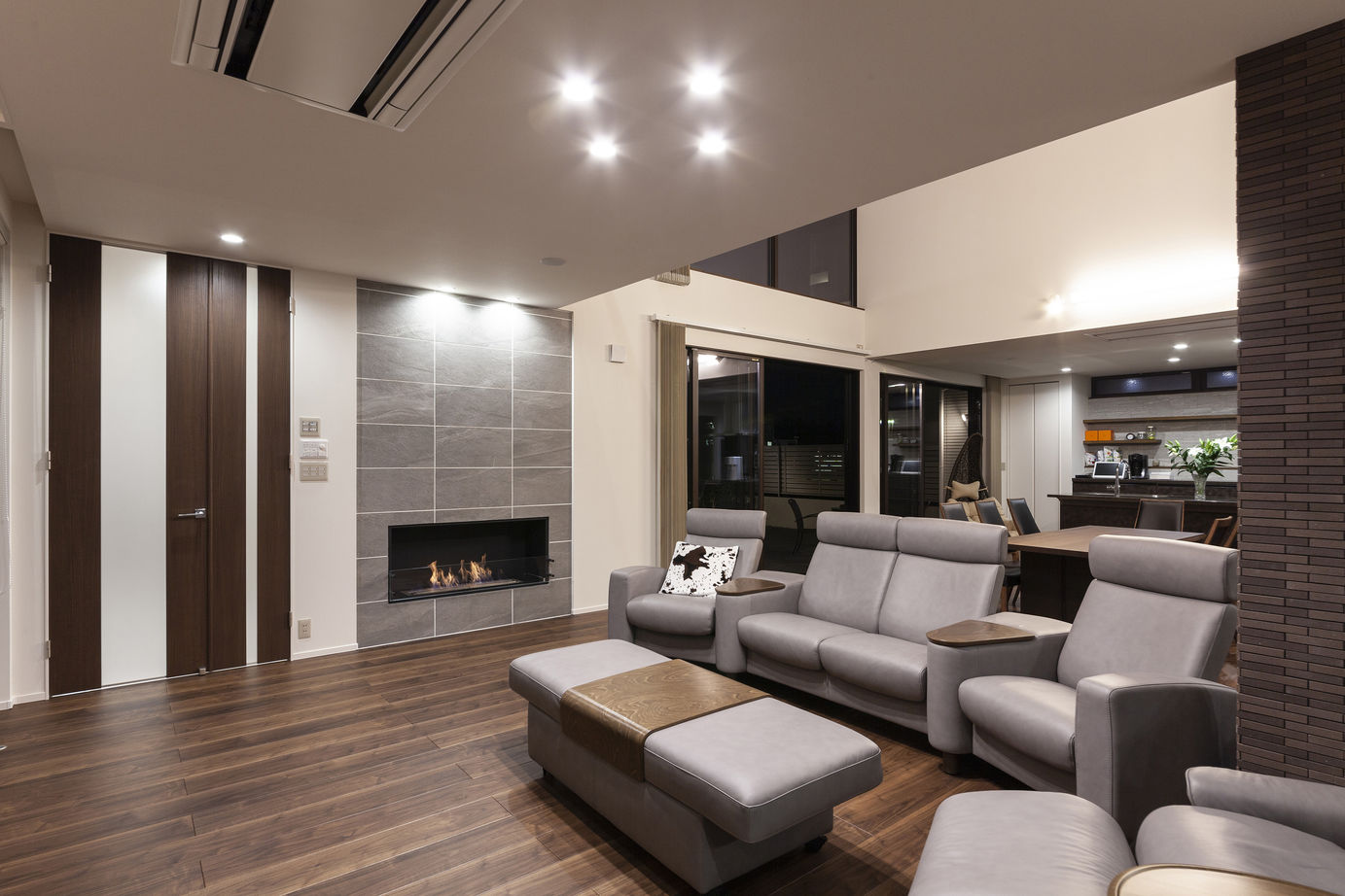 三昭堂 【愛知県/中庭/ホテルライク】豊かさとくつろぎを日常に。高級リゾートホテルのようなラグジュアリーな邸宅の建築実例画像6