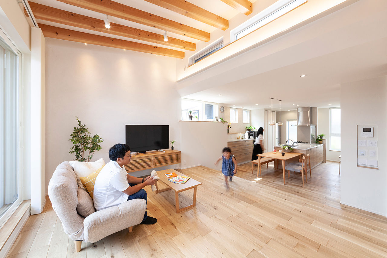 三昭堂 【一宮市】土地の高低差を活かした間取り設計。スキップフロアで縦の空間を使い開放感のあるおしゃれな実例の建築実例画像3