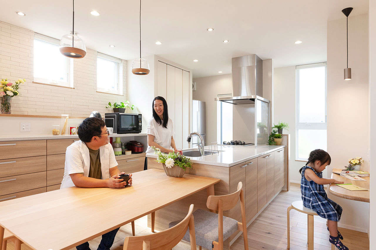 三昭堂 【一宮市】土地の高低差を活かした間取り設計。スキップフロアで縦の空間を使い開放感のあるおしゃれな実例の建築実例画像5