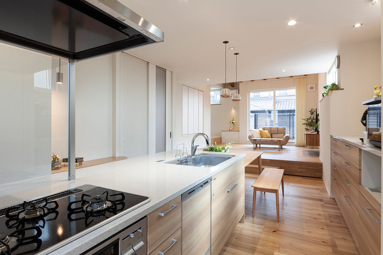 三昭堂 【一宮市】土地の高低差を活かした間取り設計。スキップフロアで縦の空間を使い開放感のあるおしゃれな実例の建築実例画像6