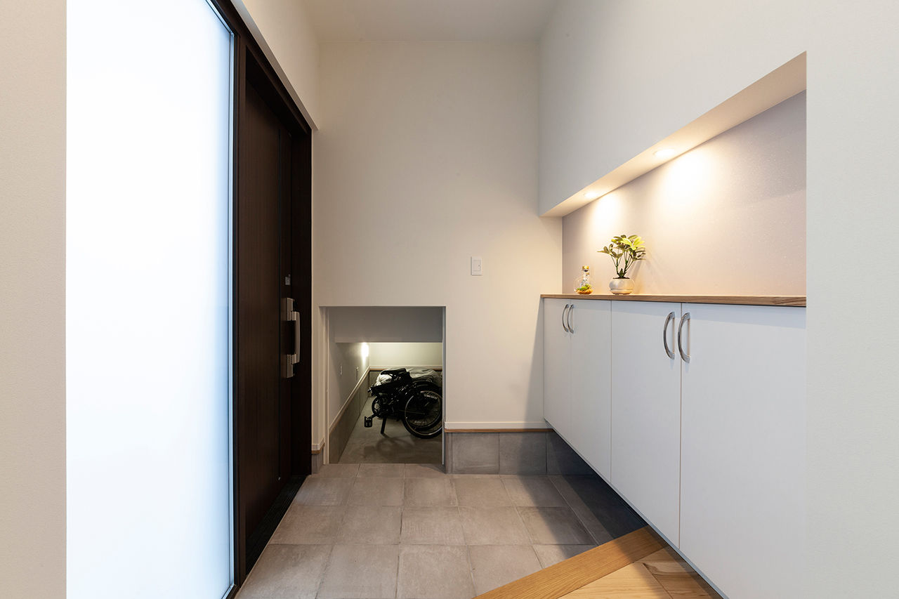 三昭堂 【一宮市】土地の高低差を活かした間取り設計。スキップフロアで縦の空間を使い開放感のあるおしゃれな実例の建築実例画像9