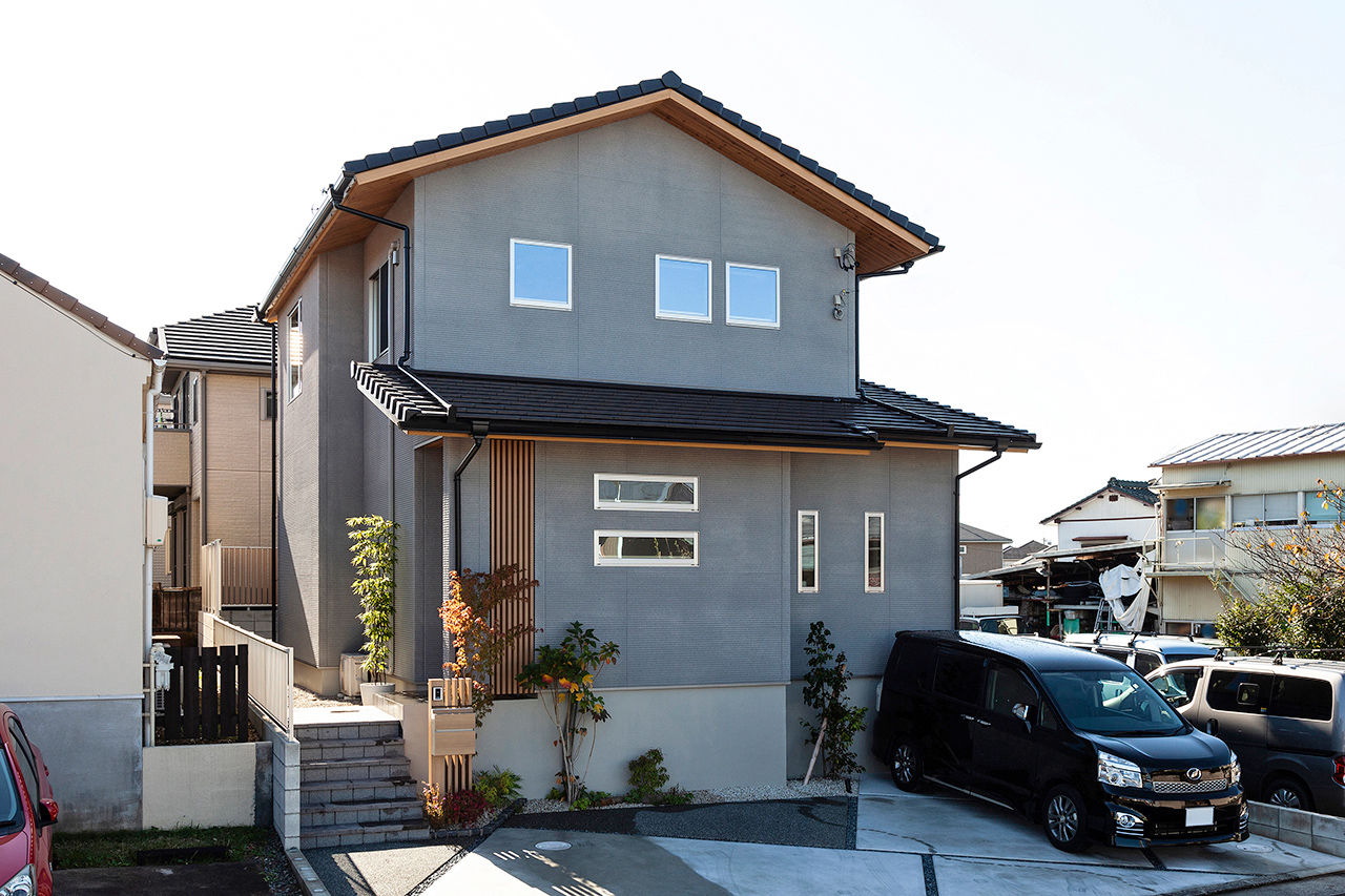 三昭堂 【名古屋市/和モダン】諦めかけた夢を実現！細かな要望も反映し、吹き抜けで家中陽光たっぷりの2階建て実例の建築実例画像2