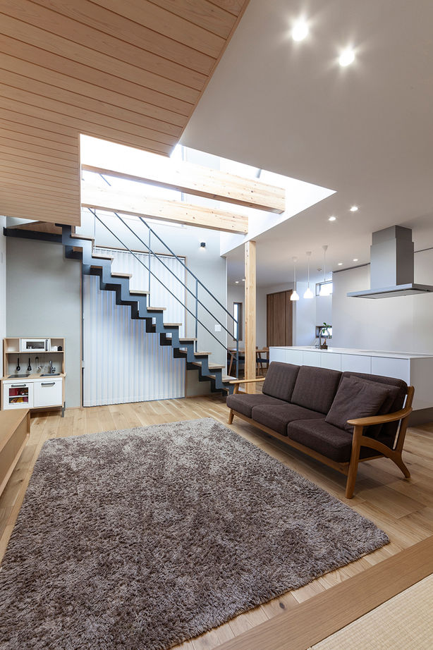 三昭堂 【名古屋市/和モダン】諦めかけた夢を実現！細かな要望も反映し、吹き抜けで家中陽光たっぷりの2階建て実例の建築実例画像5