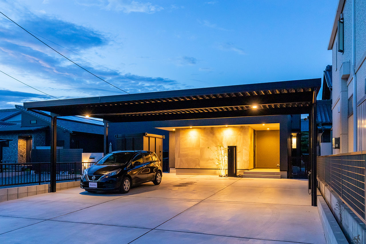 三昭堂 【稲沢市/20代/コの字型/ペット】感性に働きかける展示場を参考に、20代で建てたCool Designの半平屋の建築実例画像10