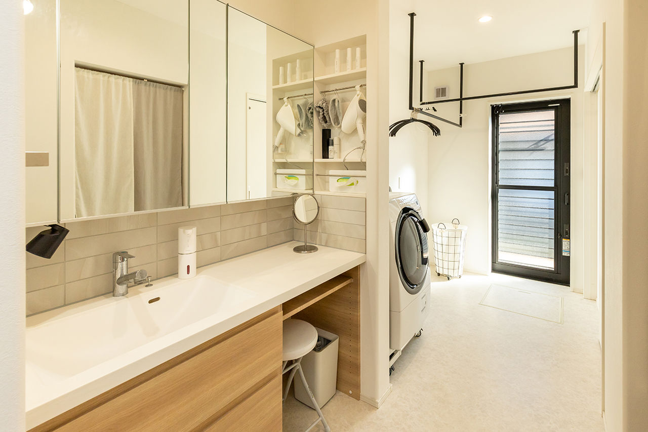 三昭堂 【一宮市/平屋/2000万円台/シアター/間取り図あり】20代夫婦が建てたロフトを備えた高天井が魅力の平屋の建築実例画像7