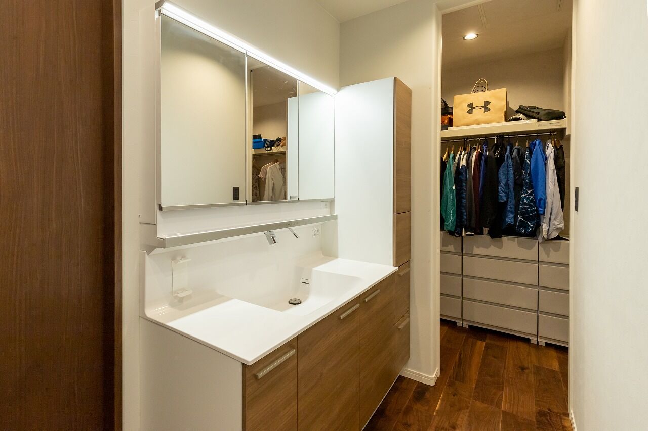 三昭堂 【一宮市/回遊動線/ランドリースペース】外壁タイルが目を惹くナチュラルで心地よい寄棟屋根の家の建築実例画像8