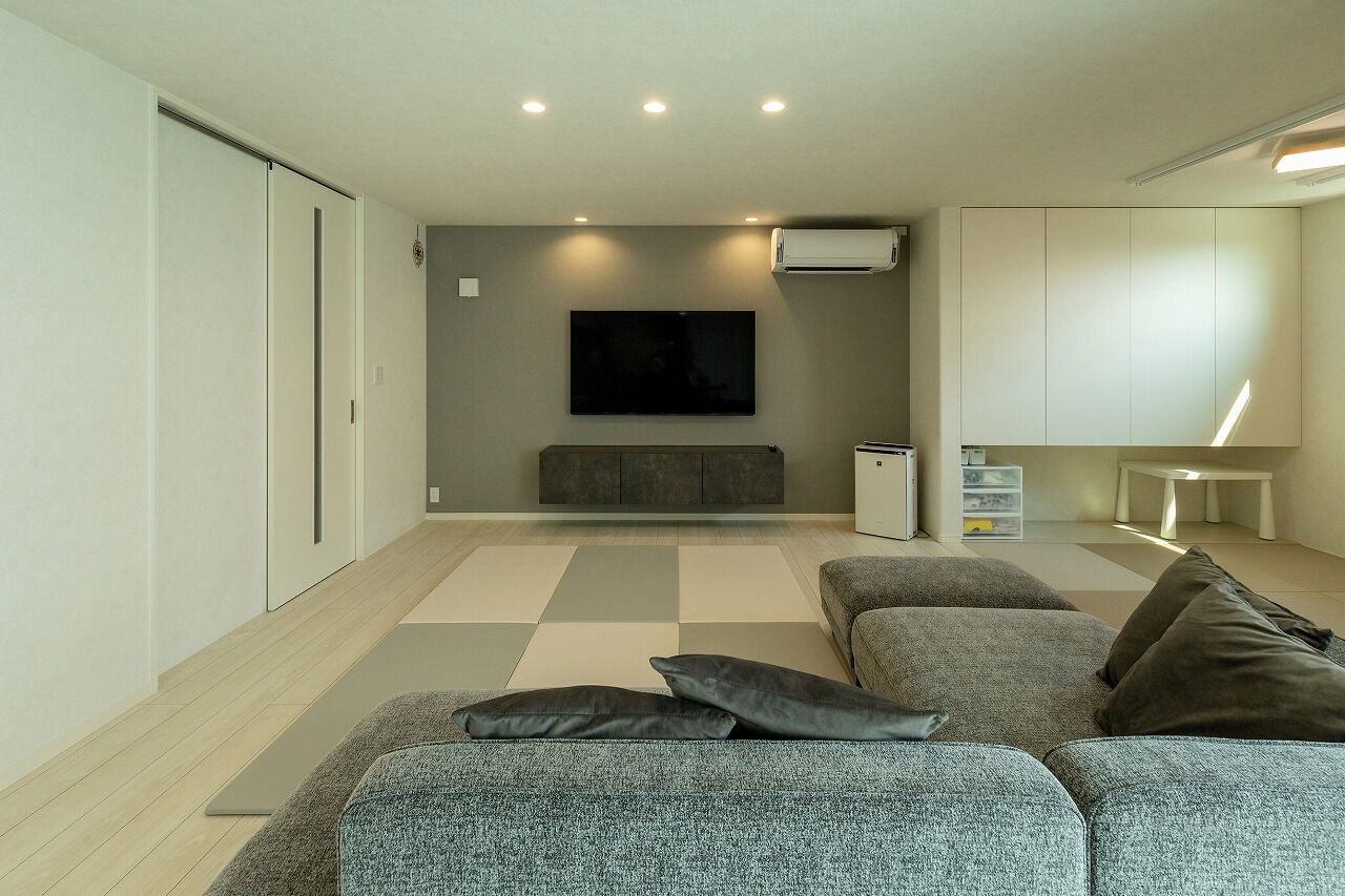 三昭堂 【稲沢市/快適動線/タタミコーナー】四角が重なるモダンな住まいの建築実例画像6