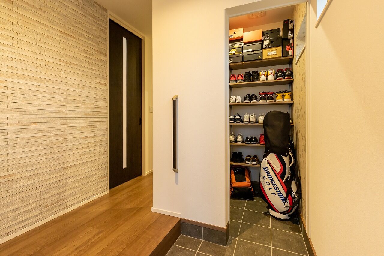 三昭堂 【津島市/L字型/キャットウォーク】愛猫と暮らす開放的でスタイリッシュな平屋の建築実例画像3