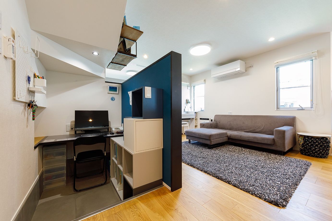 ビクトリーホーム 【2000万円台/充実収納/ウッドデッキ/土間玄関/間取り図】カフェ風のナチュラルな雰囲気×ガレージのある家の建築実例画像7