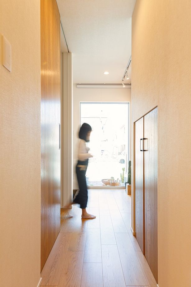 ビクトリーホーム 【2000万円台/充実収納/ウッドデッキ/土間玄関/間取り図】カフェ風のナチュラルな雰囲気×ガレージのある家の建築実例画像10