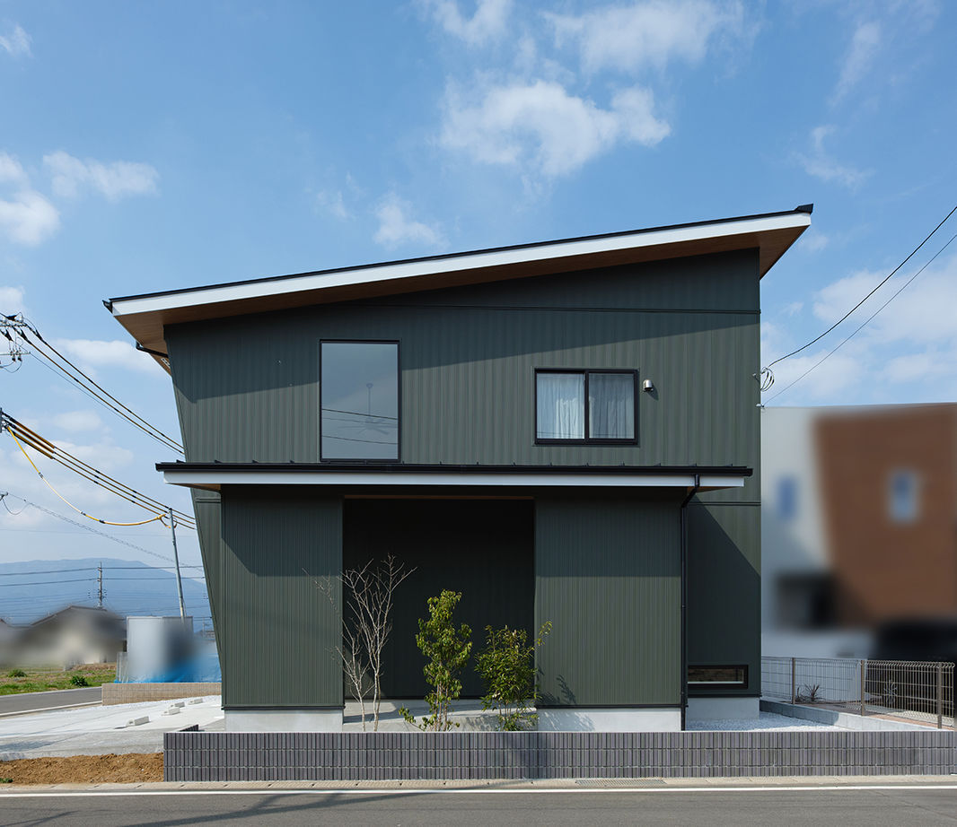 ビクトリーホーム 【2465万円/吹き抜け/耐震等級3/間取り図】共働きを支える動線とリラックスできる空間の個性ひかる注文住宅の建築実例画像1