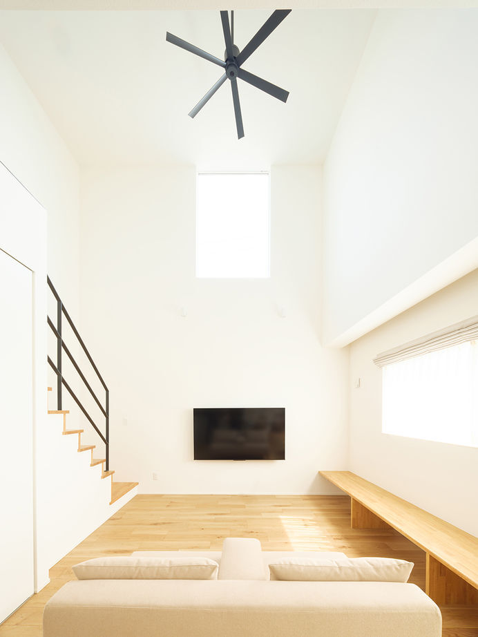 ビクトリーホーム 【2465万円/吹き抜け/耐震等級3/間取り図】共働きを支える動線とリラックスできる空間の個性ひかる注文住宅の建築実例画像4