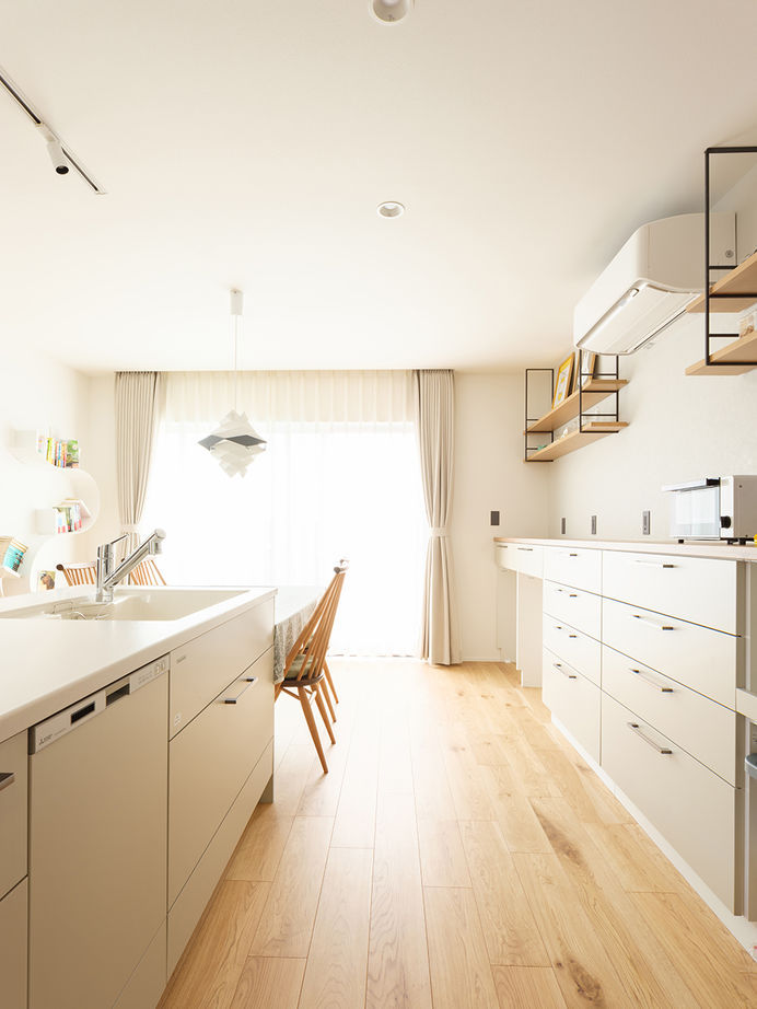 ビクトリーホーム 【2465万円/吹き抜け/耐震等級3/間取り図】共働きを支える動線とリラックスできる空間の個性ひかる注文住宅の建築実例画像5