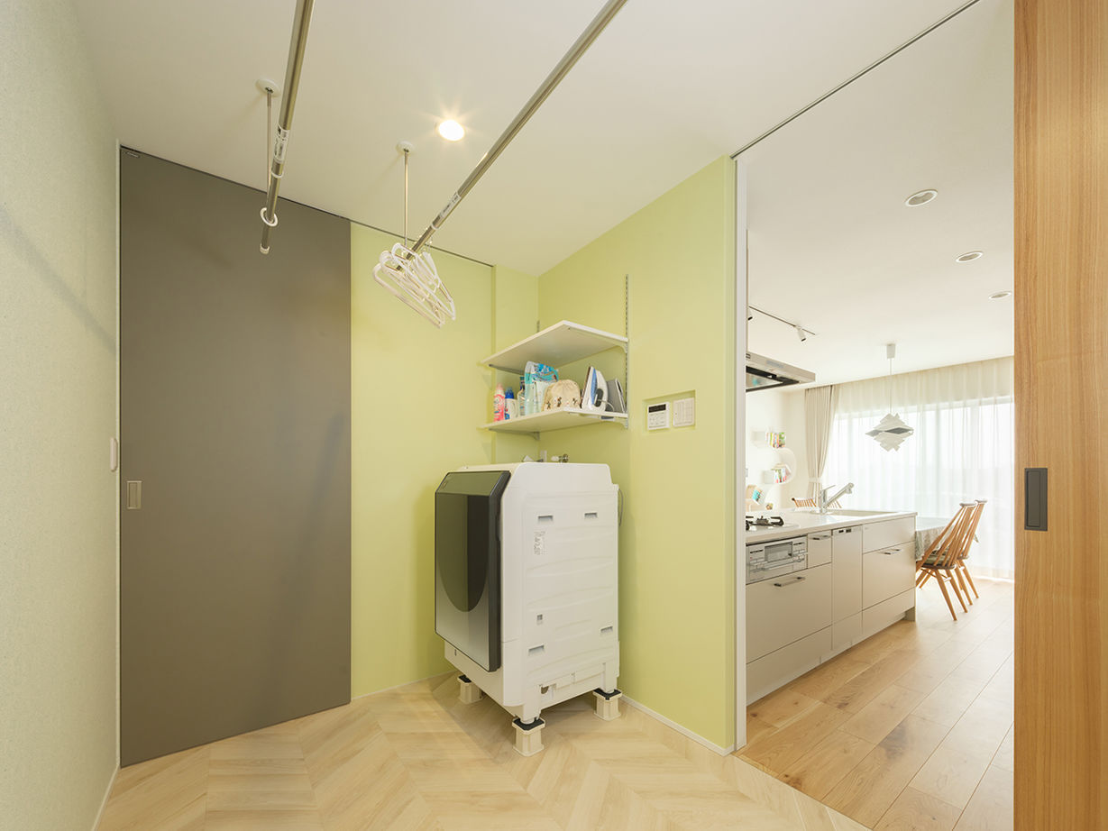 ビクトリーホーム 【2465万円/吹き抜け/耐震等級3/間取り図】共働きを支える動線とリラックスできる空間の個性ひかる注文住宅の建築実例画像8