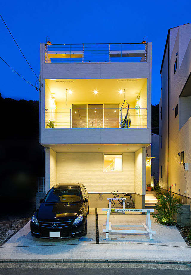 ビクトリーホーム 【湘南/3000万円台/ルーフバルコニー/耐震等級3/間取り図】海と空を思い切り楽しめるリゾートスタイルの家の建築実例画像2