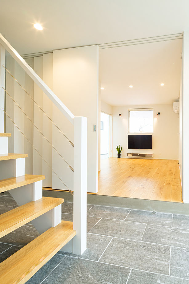 ビクトリーホーム 【湘南/3000万円台/ルーフバルコニー/耐震等級3/間取り図】海と空を思い切り楽しめるリゾートスタイルの家の建築実例画像9