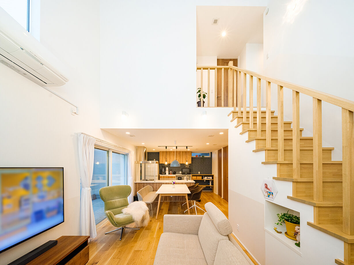 ビクトリーホーム 【2000万円台/店舗併設/吹き抜け/間取り図】開放的な大空間リビングと北欧スタイルな外観の長期優良住宅の建築実例画像4