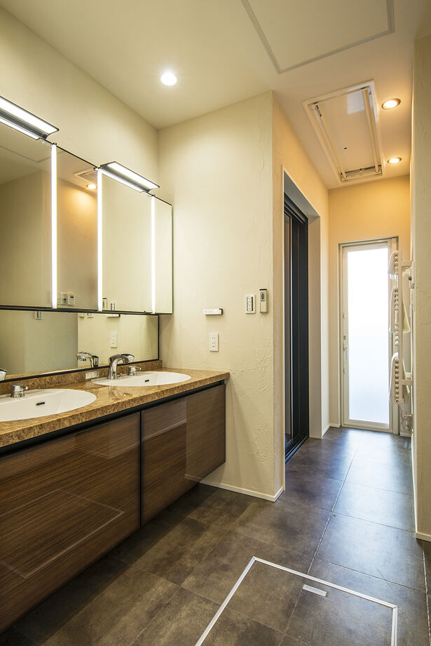 ビクトリーホーム 【8000万円台/ビルトインガレージ/間取り図あり】『非日常』がテーマ。本物のラグジュアリーに癒される。の建築実例画像17