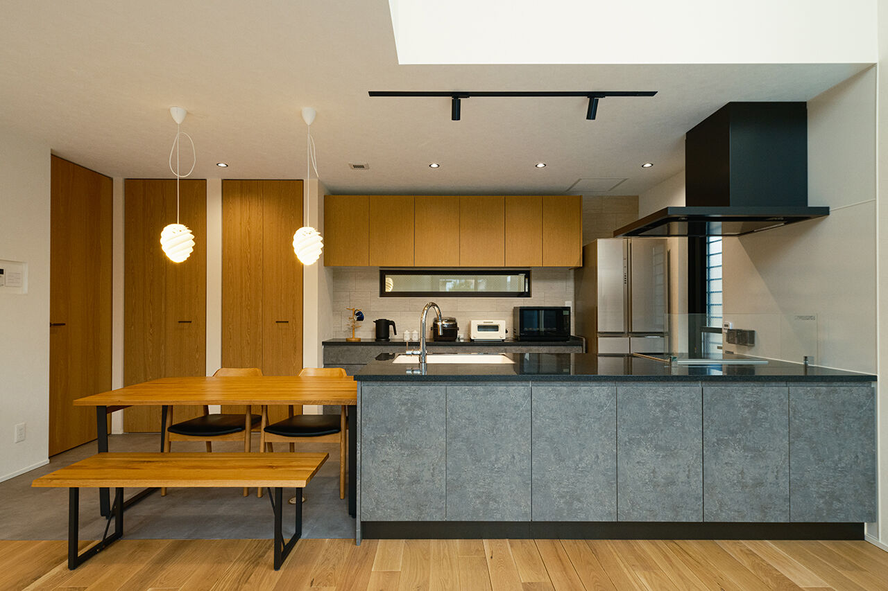 ビクトリーホーム 【3000万円台/吹き抜け/ホテルライク/間取り図】プライベート×ラグジュアリーが実現したライトコートの家の建築実例画像3