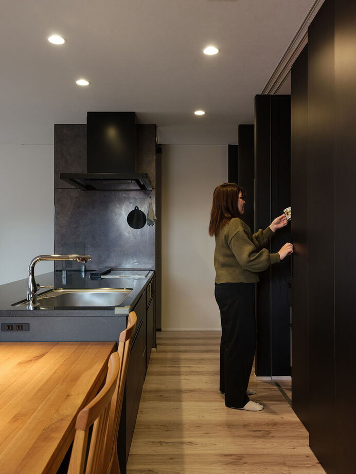 ビクトリーホーム 【2000万円台/吹き抜け/長期優良住宅】スタイリッシュなデザインに、家事をラクにする工夫満載の住まいの建築実例画像4