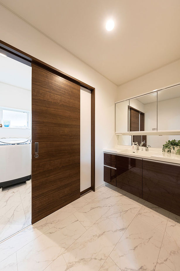 アークホーム　一級建築士事務所 【1000万円台/吹き抜け/間取り図有】家族との絆を深め、趣味も満喫！性能や価格も妥協せず叶えたマイホームの建築実例画像7