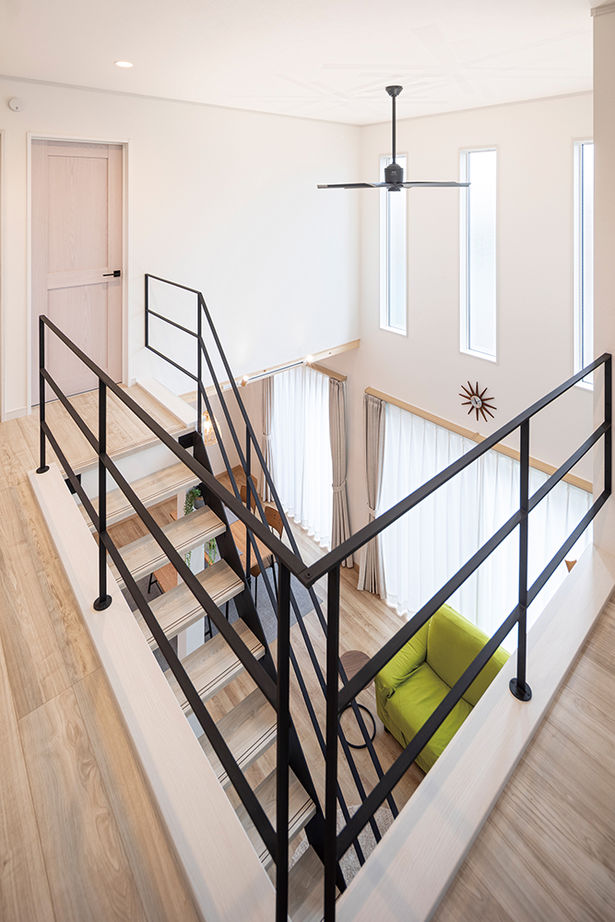 アークホーム　一級建築士事務所 【1000万円台/吹き抜け/間取り図有】「家族の距離が近くに感じます」…木と開放感に包まれた、絆を深める家の建築実例画像9